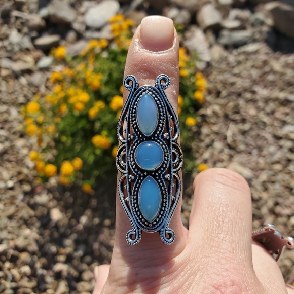 New Chalcedony 925 Silver Statement Ring. - Picture 2 of 12
